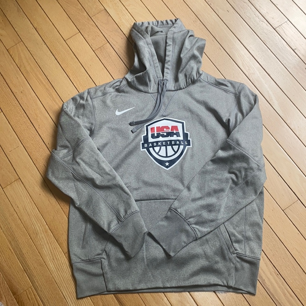 Nike USA Basketball sweatshirt dri fit size medium